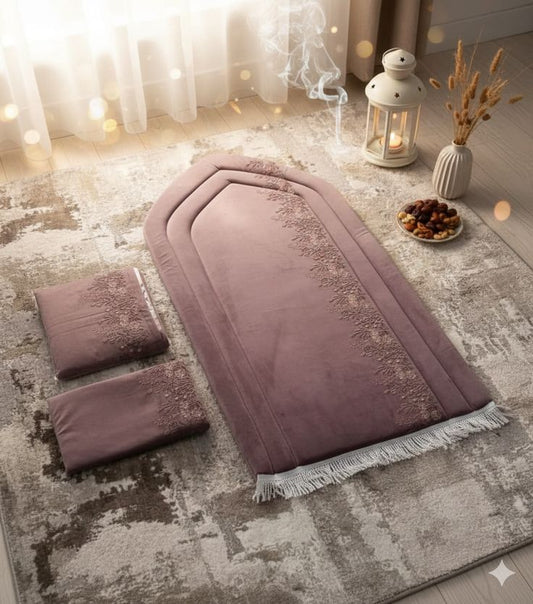 Soft Padded Muslim Prayer Mat – Comfortable Daily Salah Rug